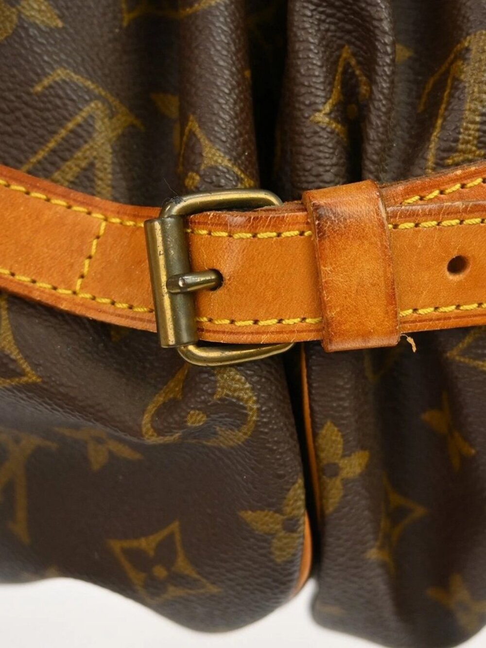 LOUIS VUITTON SAUMUR 35 SHOULDER BAG MONOGRAM - Picture 7 of 16